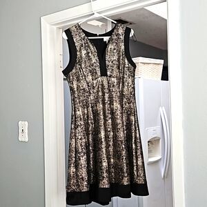 Women's robbie dee dress size 12 black and metallic gold sleeveless dress